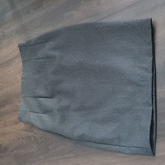 MaxMara wool pencil skirt, like New - Picture 1 of 3